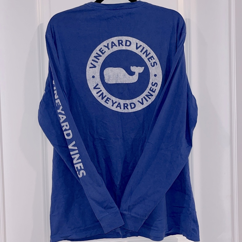 Vineyard Vines Men’s Long Sleeve Whale T-shirt
